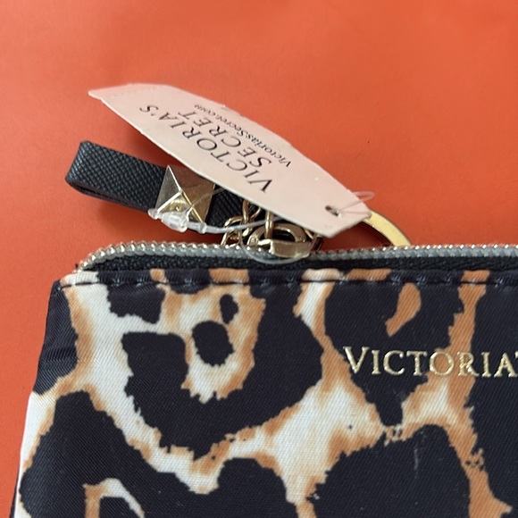 Victoria Secret coins bag - Picture 3 of 5